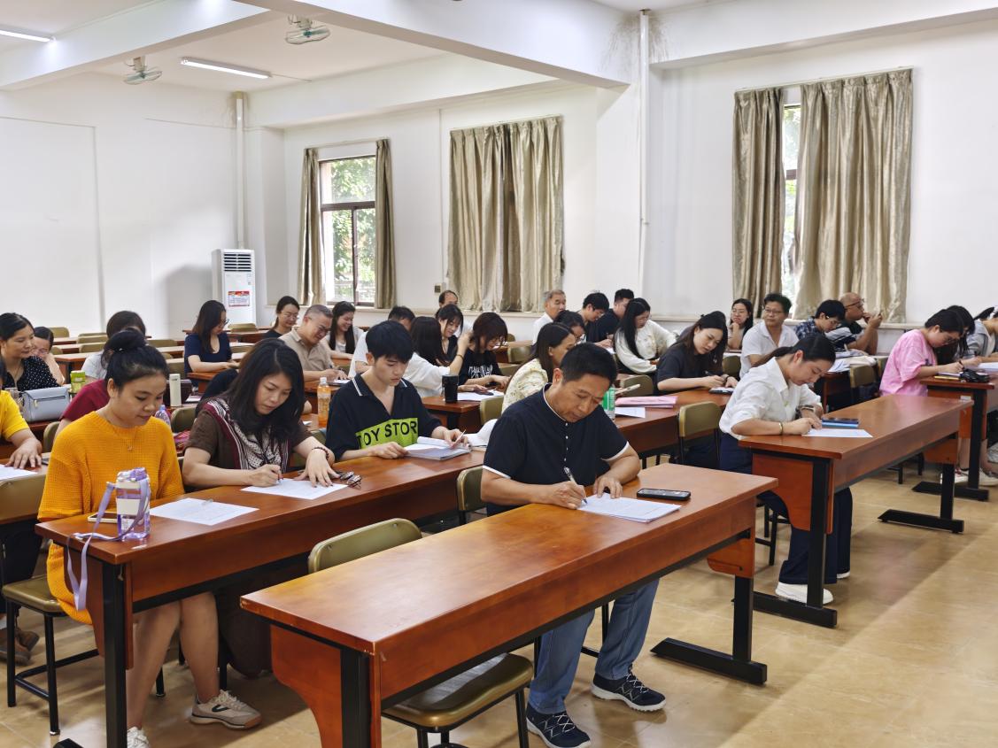 e6df4405ceaef8d9f36979452310715