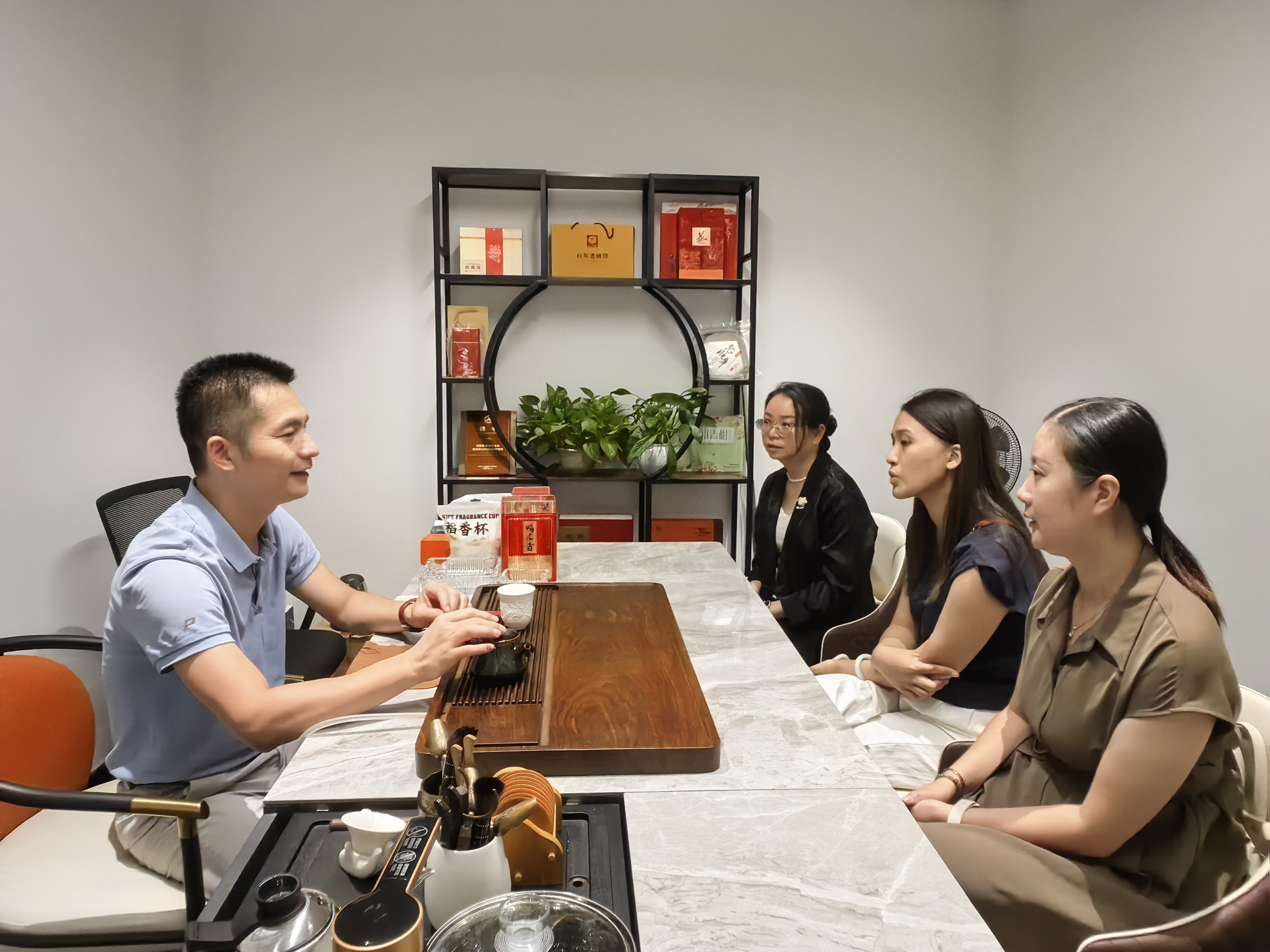 1ff26fe5751740bf48cf2be2685fa71.jpg 1ff26fe5751740bf48cf2be2685fa71.jpg